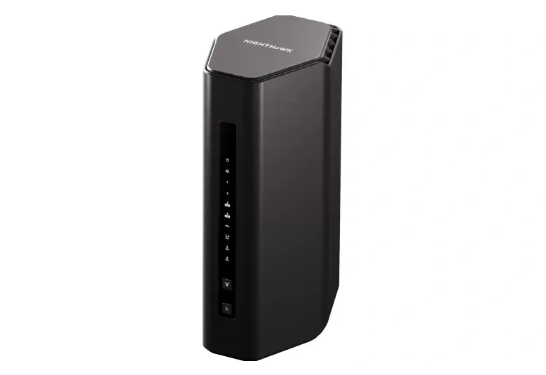 NETGEAR Nighthawk RS300 - kolmikaistainen WiFi 7 -reititin